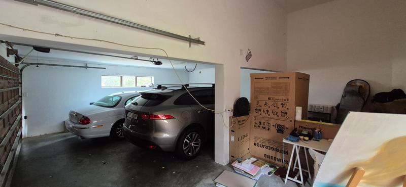 To Let 4 Bedroom Property for Rent in Hersham Western Cape